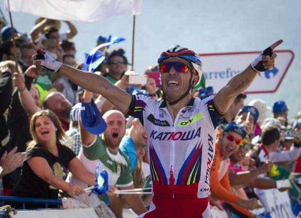 Sull'Alto des Sotres vittoria di Purito Rodriguez (foto cyclingnews)
